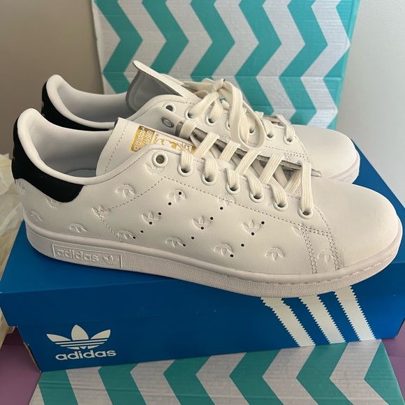 Adidas Women's White Sneakers with Black and Gold Accents - Picture 1 of 10